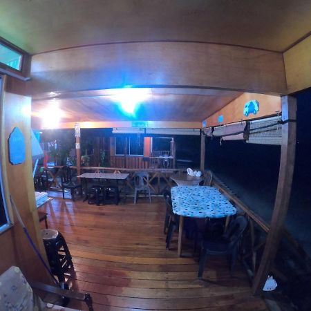 Tajau Laut Guesthouse Kudat Ngoại thất bức ảnh