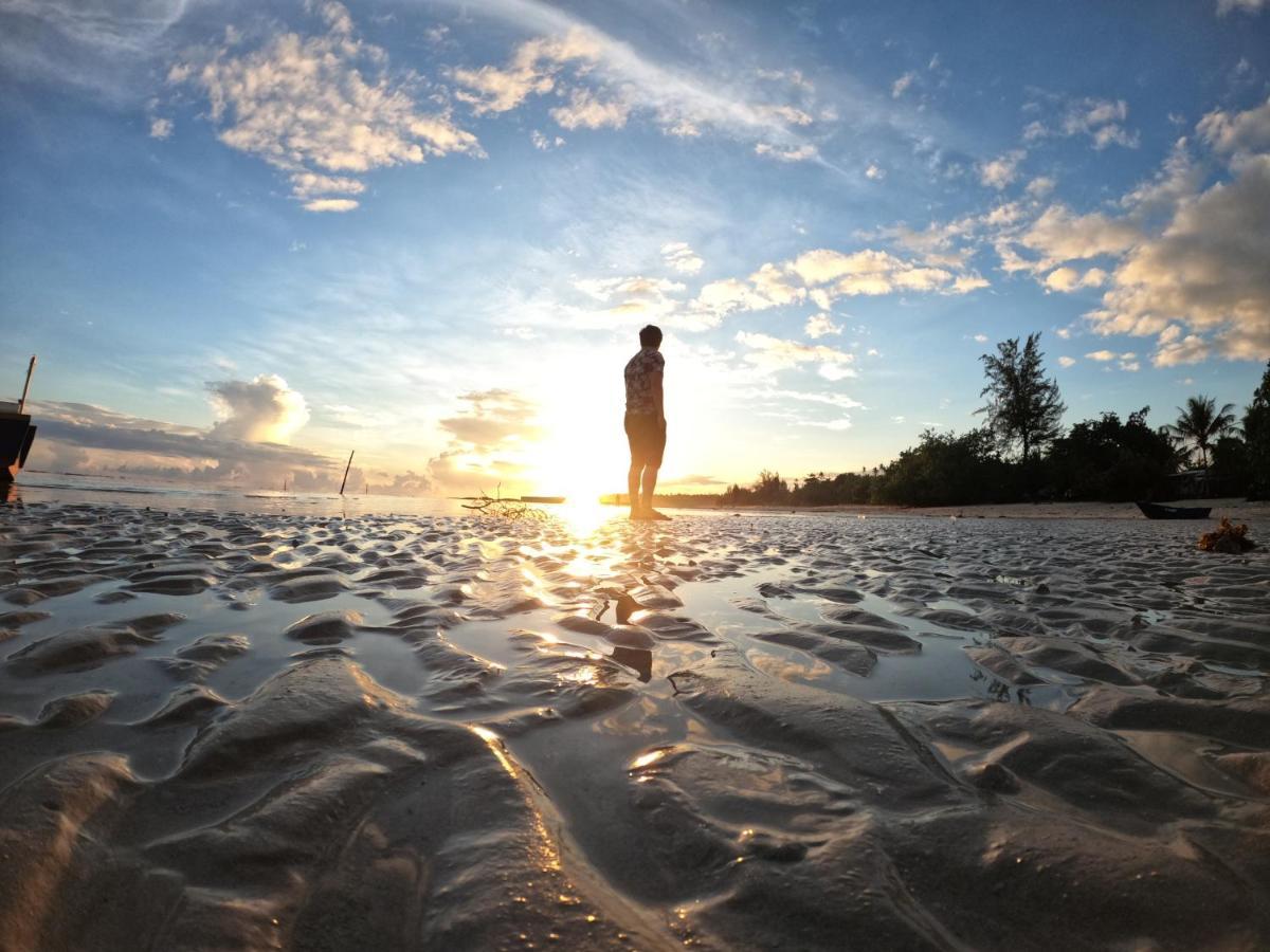 Tajau Laut Guesthouse Kudat Ngoại thất bức ảnh